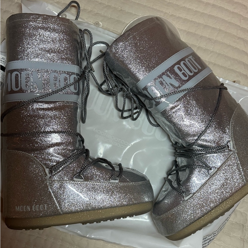 Moon Boot Silver Glitter Winter Boots